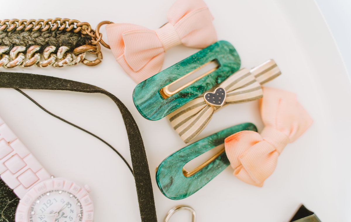 How to Build a Capsule Wardrobe for Busy Moms