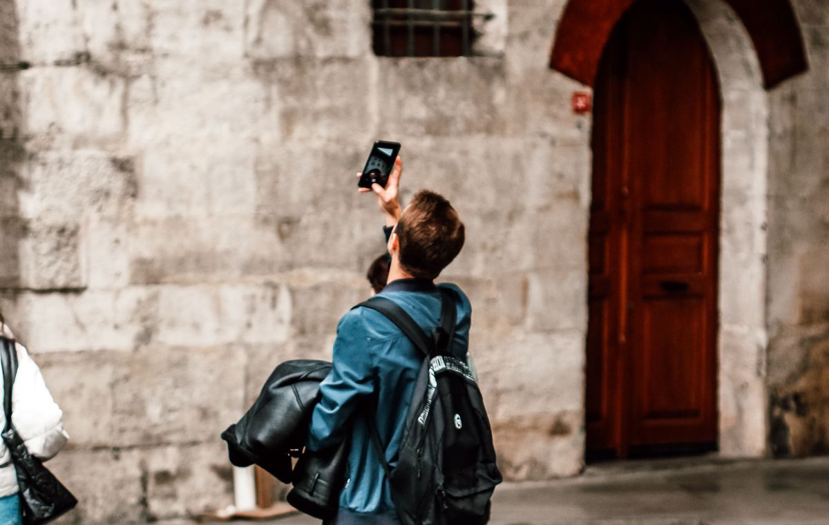 How to Travel With Kids on a Budget (Real Tips)